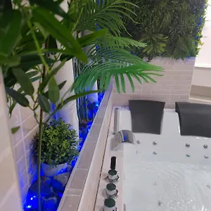 Apartamento Espectacular Con Privado, Miami Platja (Miami Playa)